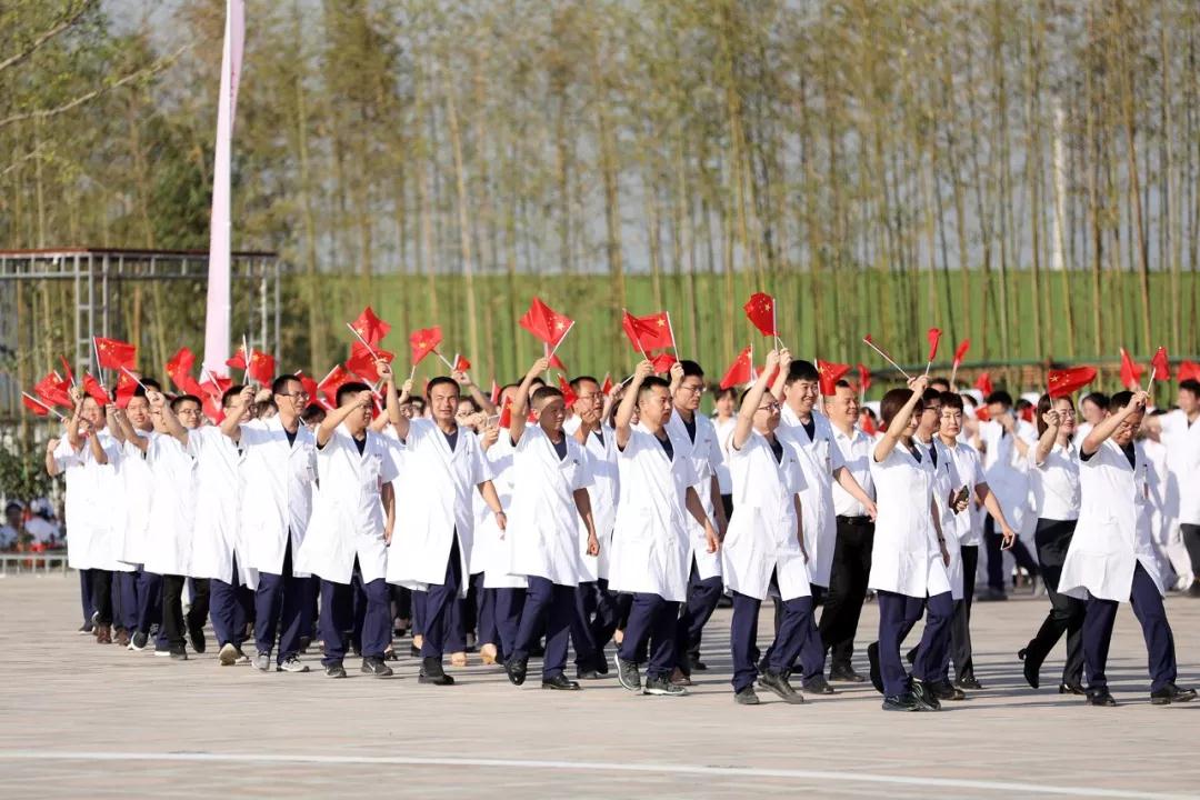 人民日報海外網(wǎng)記者走進(jìn)西安國際醫(yī)學(xué)中心，請看報道