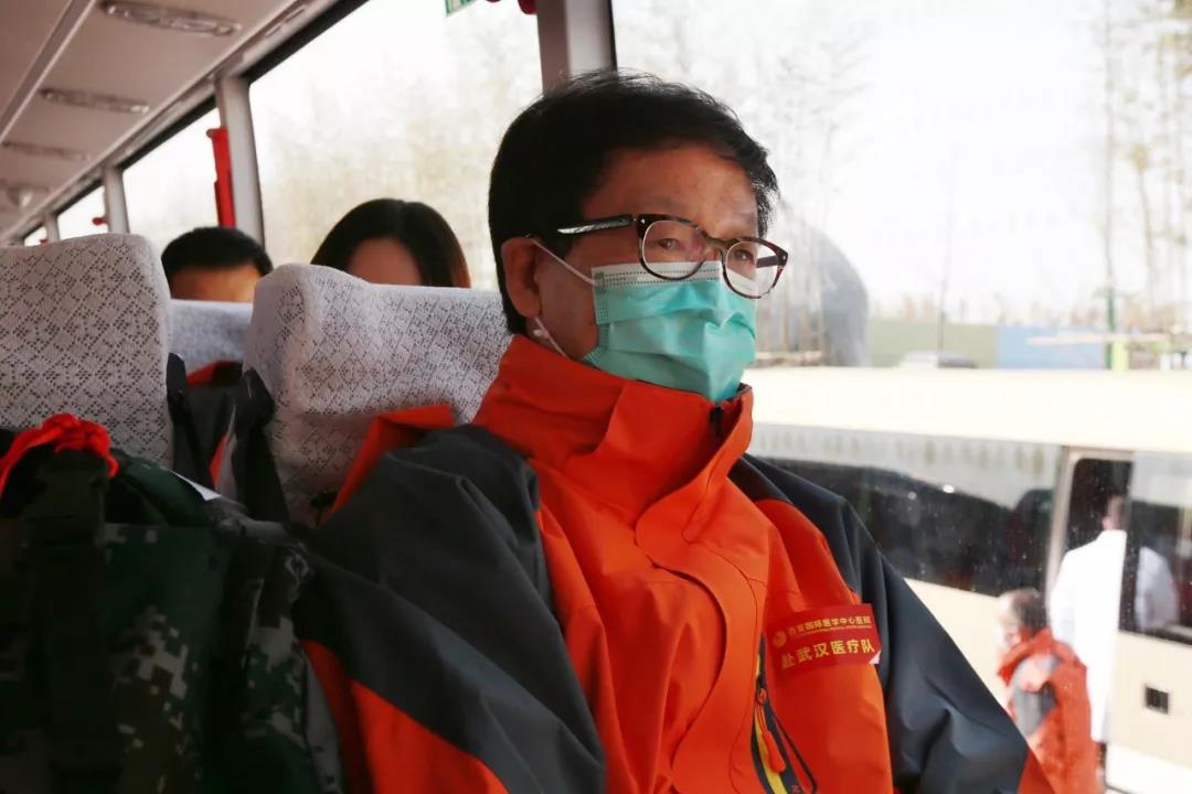 【戰(zhàn)“疫”人物】沖鋒的身影——記西安國際醫(yī)學中心醫(yī)院心臟病醫(yī)院院長、赴隨州醫(yī)療隊隊長王海昌教授
