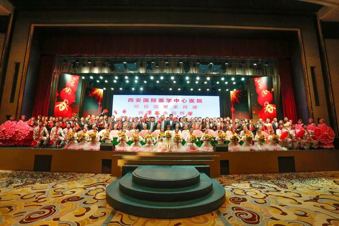 嗨起來(lái)！《啟航 圓夢(mèng)》文藝匯演精彩紛呈暖心提氣