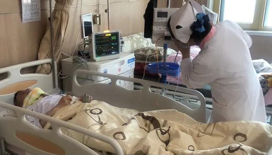 陽光網(wǎng)—西安國際醫(yī)學中心完成一例高難度腫瘤切除頸椎重建手術(shù)