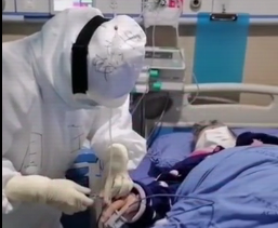 奶奶，我來(lái)為您剪指甲