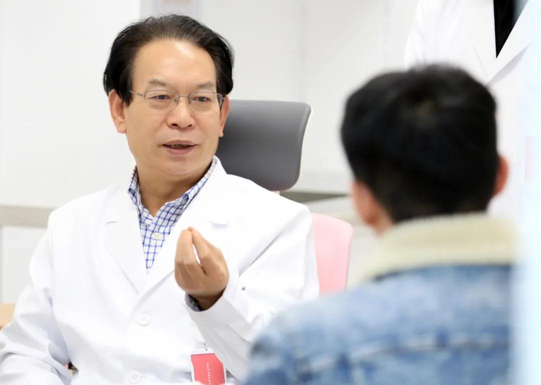 三秦網(wǎng)—南克?。鹤尰颊哂凶饑?yán)的生活