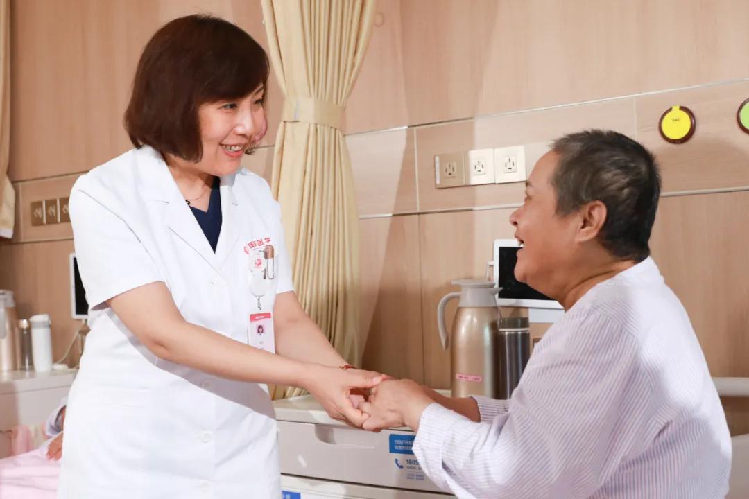 陜西網—做有溫度有尺度有深度的醫(yī)生—記西安國際醫(yī)學中心醫(yī)院腫瘤醫(yī)院副院長薛妍