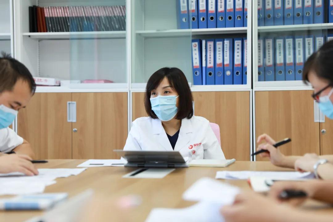 陽光網(wǎng)—薛妍：醫(yī)生要有溫度、有尺度、有深度