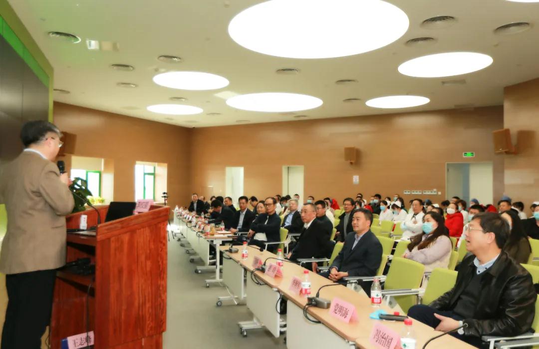 中國(guó)工程院院士、溫州醫(yī)科大學(xué)校長(zhǎng)李校堃教授蒞臨我院