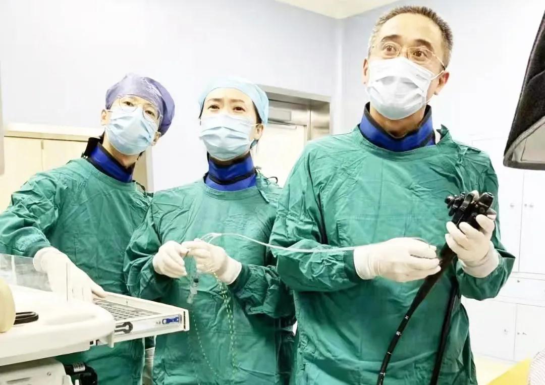 “超級(jí)微創(chuàng)手術(shù)”取出結(jié)石！ 87歲老人轉(zhuǎn)危為安