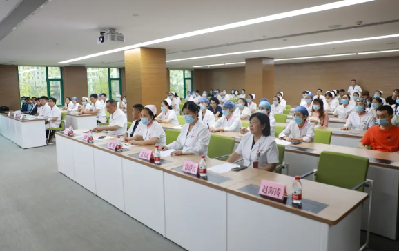 安全用械 守護健康——我院舉辦首屆“急救、生命支持類設備安全使用月”活動