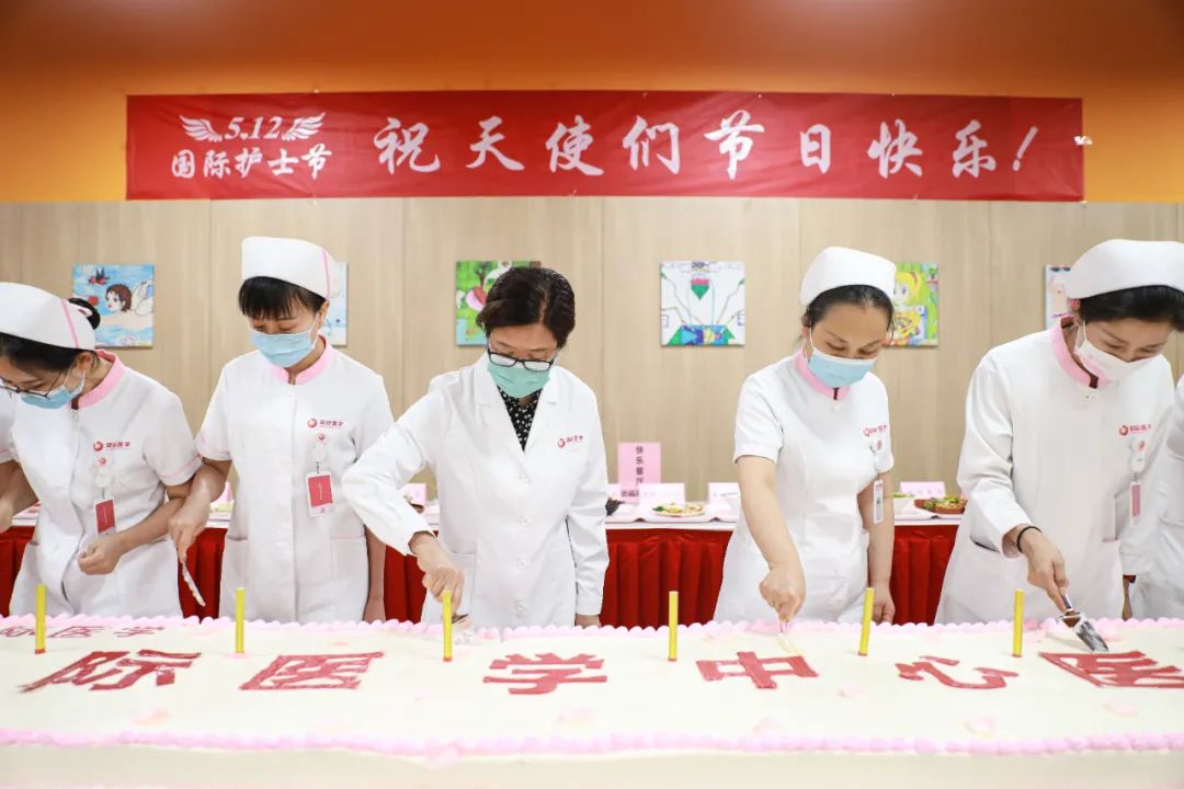 5·12國(guó)際護(hù)士節(jié)系列活動(dòng)之三|今天，讓所有鮮花為她們綻放！