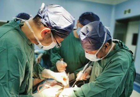 大醫(yī)之術(shù)19｜李小飛教授團(tuán)隊“一箭雙雕”手術(shù)根除兩癌