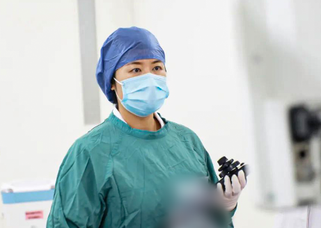 小“窗口”挖大瘤子，微創(chuàng)治療解決患者困擾