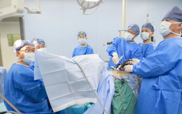 病變距肛門僅4厘米！滅瘤保肛！我院成功完成直腸癌“榻榻米”手術(shù)