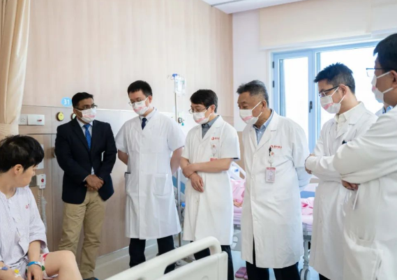 國(guó)際診療日④：一個(gè)都不能少，Mayo Clinic心胸外科專家全程參與胸外科門(mén)診、查房、學(xué)術(shù)交流活動(dòng)