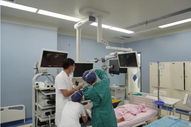 喘不上氣，窒息風(fēng)險臨近.....67歲老人終于重獲呼吸自由