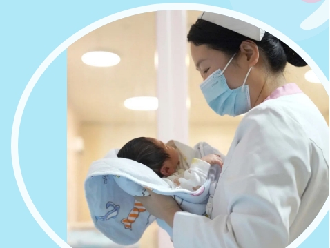 Music！打疫苗時聽神曲，寶寶們的反應(yīng)亮了