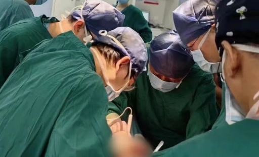 突破氣管外科極限！硬核技術(shù)讓患者重獲新生