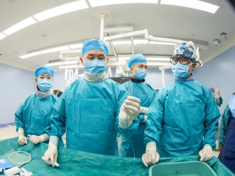 高血壓微創(chuàng)介入診療取得突破！我院成功實(shí)施經(jīng)皮腎動(dòng)脈去交感神經(jīng)術(shù)